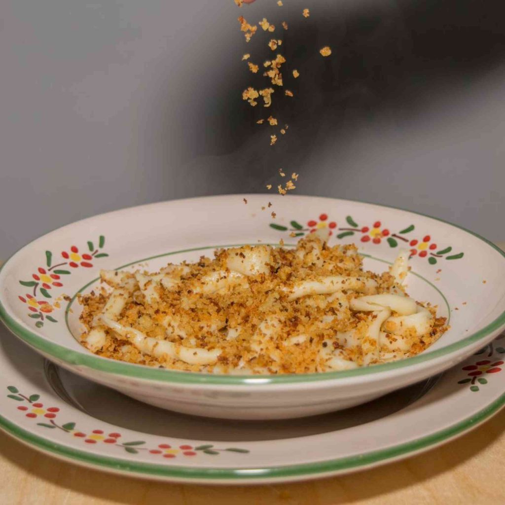 Maccheroni con la mollica
